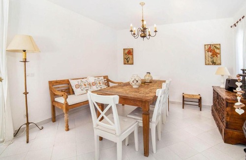Rio d'Oro Villa | Sant Antoni de Calonge Villa Sleeps 8 with Pool Air Con and WiFi
