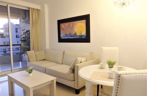 Torremolinos Apartment | Santa clara Torre 2 ApartmentSYO
