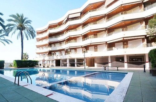 Vilafortuny Apartment | Solirene T2: Beachfront Cambrils Vilafortuny-Pool-Free A/C Free WIFI-2bedrooms