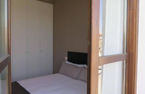 Alcala de Henares Apartment | Spacious 4-bedroom condo in tranquil Alcalá de Henares -One-Bedroom Apartment