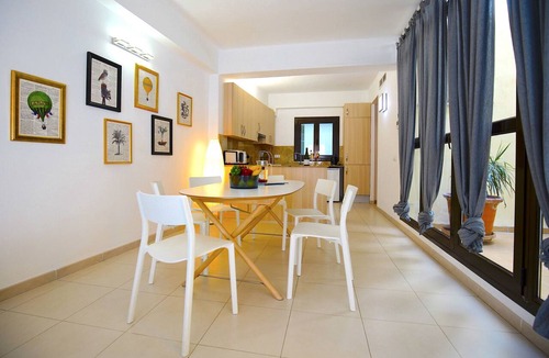 La Llotja-Born Apartment | Spacious apartment with Patio, Ideal for Families, in the Old Town of Palma