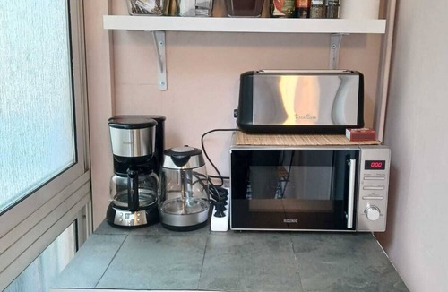 Sant Antoni Condo | Spacious Room near Plaza España with Private Bath & A/C