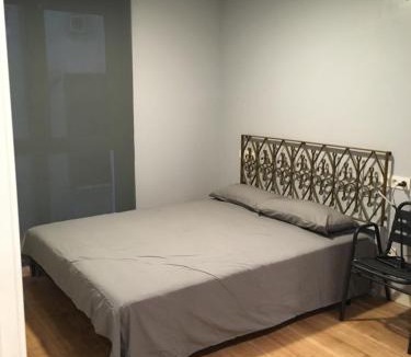 Bilbao Old Town Apartment | Studio 7calles, Casco Viejo. Bio