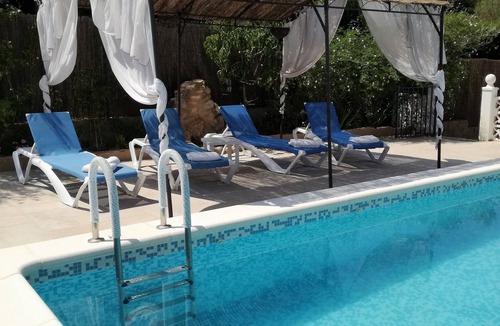 Montroi Apartment | STUDIO MADERA + SWIMMING POOL + TERRACE IN MONTROY NEAR VALENCIA