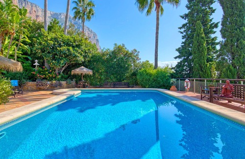Ermita House | Stunning private villa for 4 guests with WIFI, A/C, private pool, TV, patio and panoramic view