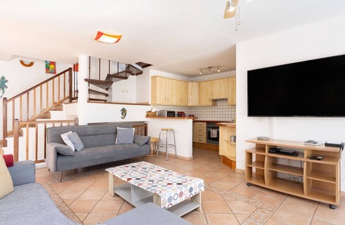 Palm-Mar House | Stunning villa for 8 people with WIFI, private pool, A/C, TV and terrace