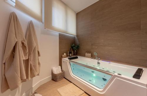 Gernika-Lumo Apartment | Suite con Jacuzzi Privado en el centro de Gernika