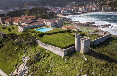 Baiona Old Town Boat Rental | Sun-Kissed Sailing Adventure in Galicia, Baiona