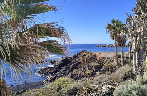 Los Abrigos Bed & Breakfast | Surf Harbour