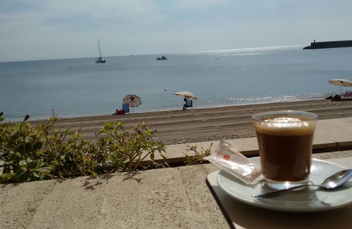 Roquetas de Mar Apartment | The Blue Pearl of Romanilla Beach