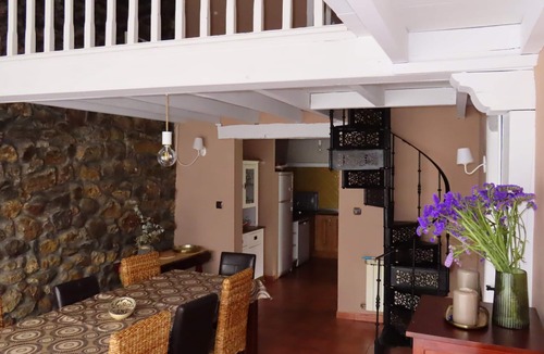 Hijas House | The Menu House