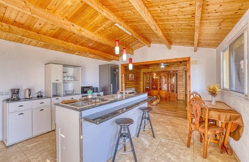 Puerto Naos House | Vacation Home 'Finca La Charquita' with Sea View, Private Terrace & Wi-Fi