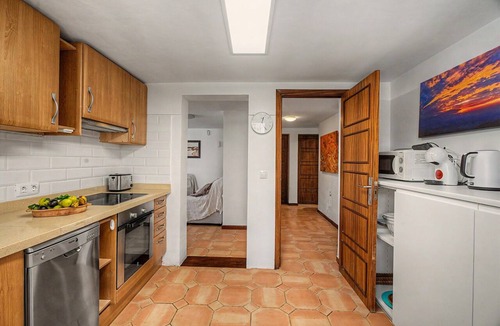 Chayofa House | Vacation Home 'Oasis Garden, Alegranza' with Wi-Fi