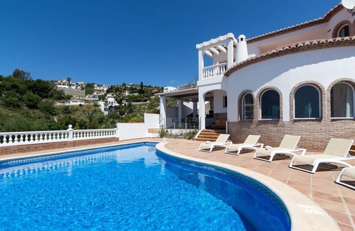 Salobrena Villa | Villa Amani Traditional Spanish Villa With Private Heated Pool And Amazing Views