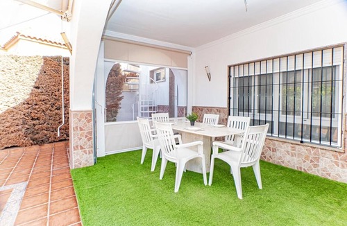 Retamar Villa | Villa 'Daniela' with Shared Pool, Wi-Fi and Air Conditioning