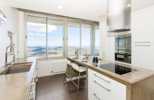 Canyelles Villa | Villa El Mirador - Four Bedroom Villa, Sleeps 8