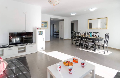 Saladillo-Benamara Villa | Villa Esmeralda Sol by Villa Plus