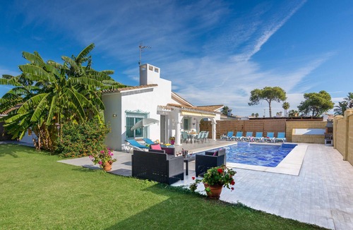 Saladillo-Benamara Villa | Villa Esmeralda Sol by Villa Plus