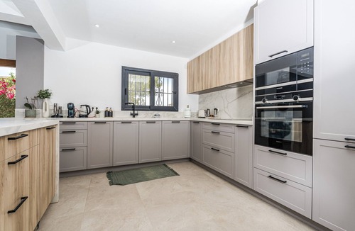 Javea Villa | Villa 'Jami' with Private Pool, Wi-Fi and Air Conditioning