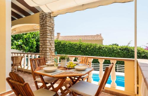 Cala en Porter Villa | Villa Mari - con piscina privada y jardin en Calan Porter