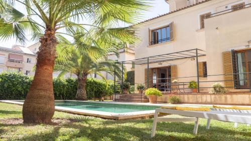 Plaza de Toros Ski Chalet | Villa Palma 3