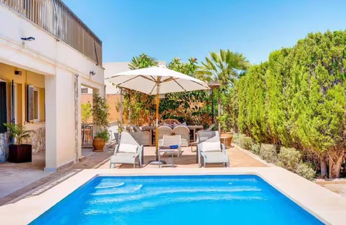 Can Pastilla House | Villa with pool in Cala Estancia, near Palma