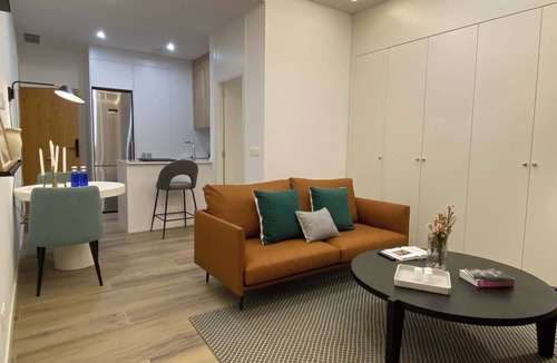 Malasana Apartment | w* | Trendy & Bright 1BR Stay in Chueca