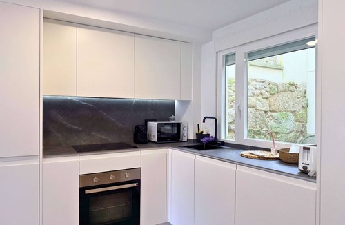 Allariz Apartment | YourHouse O Canelar family apartment