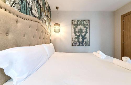 Iralabarri Apartment | Zuberoa Colorful Street Bilbao by Next Stop Bilbao