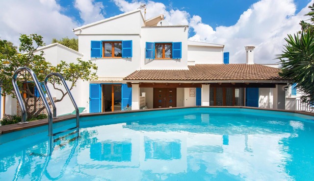 3 bedroom stunning home in Sant Llorenç des Carda