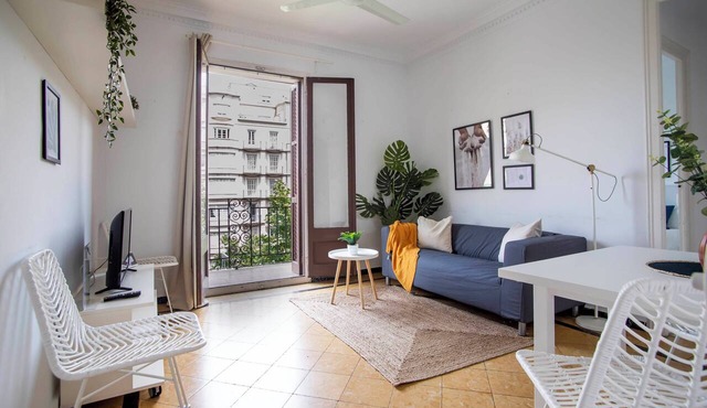 31ABPAR1110 - Three Bedroom Apartment, Sleeps 4