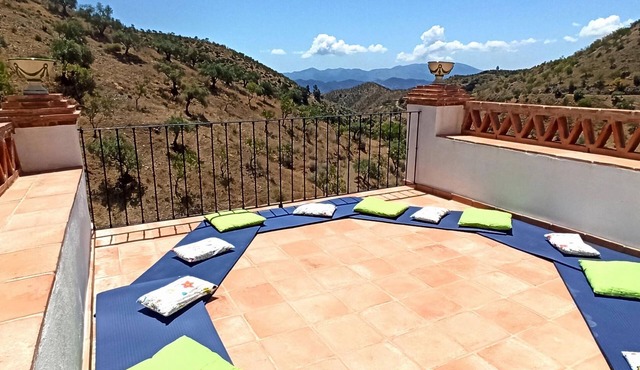 Andalusian farmhouse for workshops, retreats or events