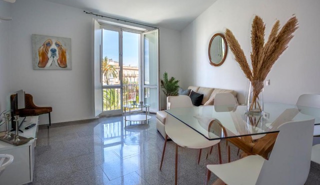 Apartamentos El Capitan Veneno by Cadiz4Rentals