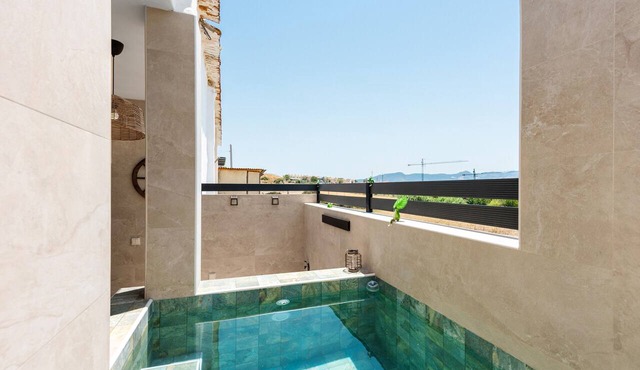 Apartment 'La Mihilla' with Mountain View, Wi-Fi and Air Conditioning