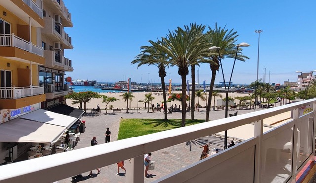 Apartment with sea views in Los Cristianos beach