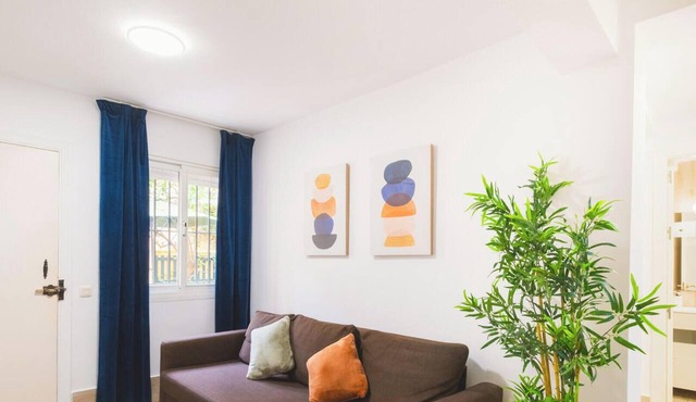 Apartment with patio - Hostal IMAR by Cadiz4Rentals