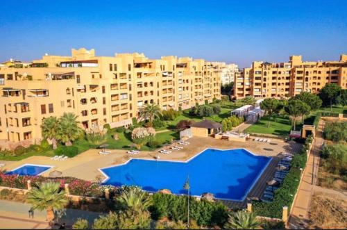 Beach Front, Sea Facing Apartment - WIFI & Air Con in Isla Canela