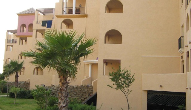 Beachfront Apartments with Pools, Gardens & Parking in Puerto Zahara