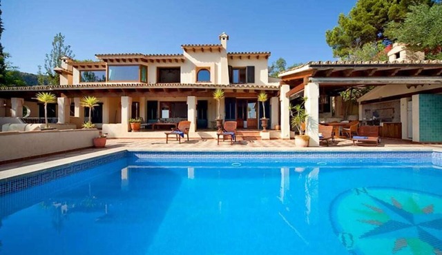Beautiful Sunny SEA View Villa - Open Fire - Sauna - Heated Pool - Games Room