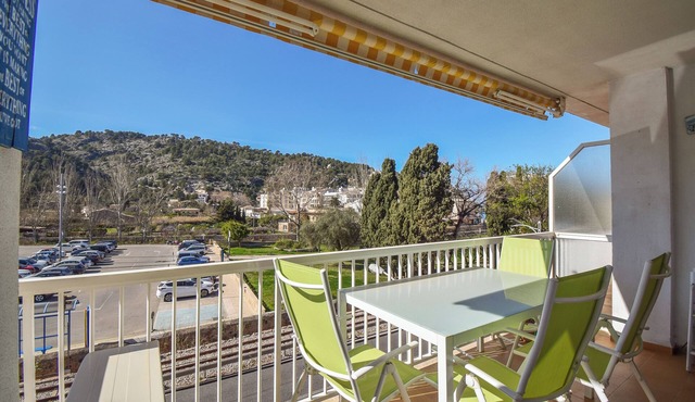 Bright & spacious apartment with A/C close to the beach in Port de Sóller