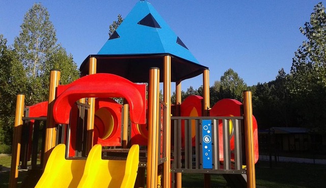 Camping Pirinenc in Campdevánol