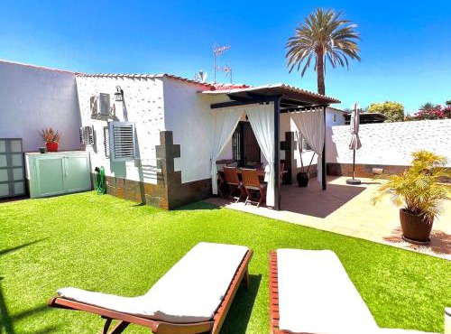 CAN HOST YUMBO - Private Terrace AA in San Bartolomé