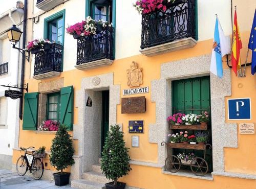 Casa Bracamonte - Casa histórica con Encanto