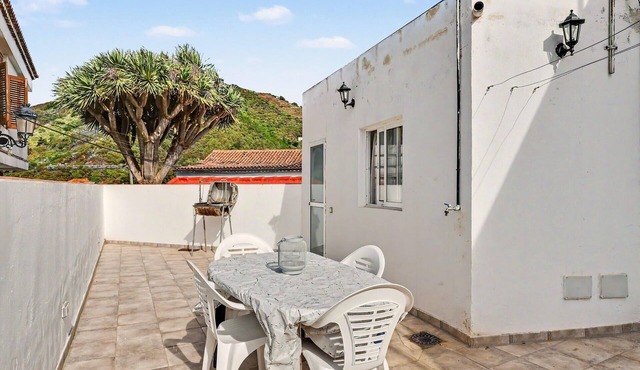 Casa del Drago: Rural Charm & Nature in Vega de San Mateo