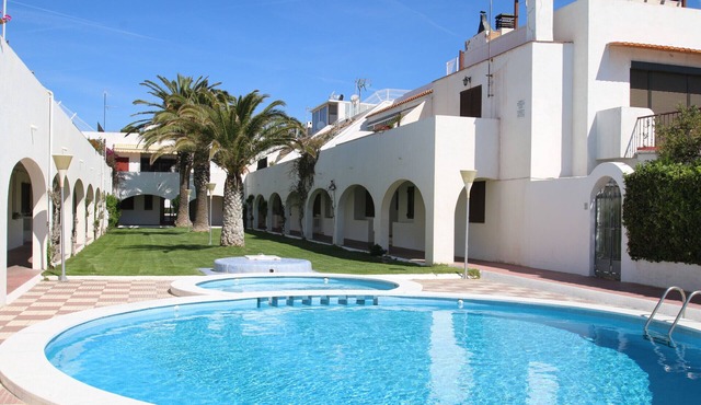 Casas Blancas 42, Parc Mont-roig