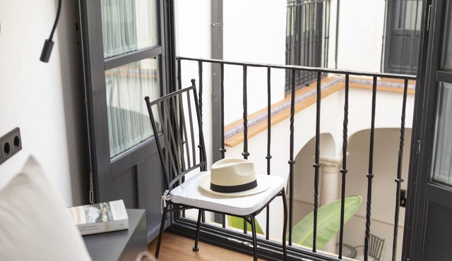 Central and cozy flat for 3 people with Free Parking
