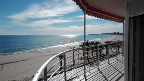 Edificio Montecarlo Playa San Juan in El Campello