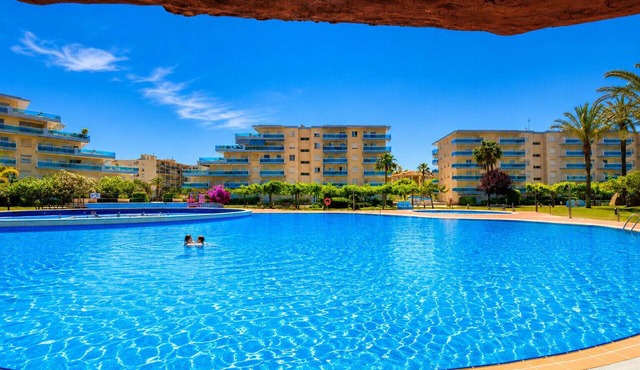Family-Friendly Resort Los Juncos | Pool & Beach
