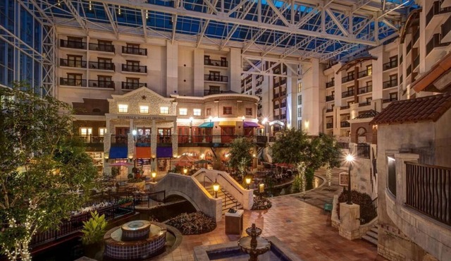 Featuring a 10-acre outdoor pool facility and a European-style spa . in Grapevine