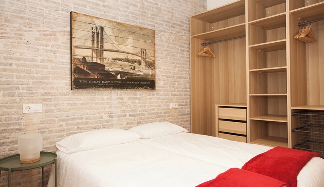 Flat with balcony next to the beach